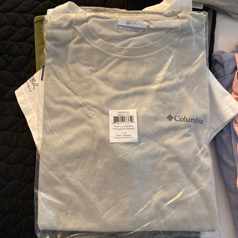Large Columbia T-shirt